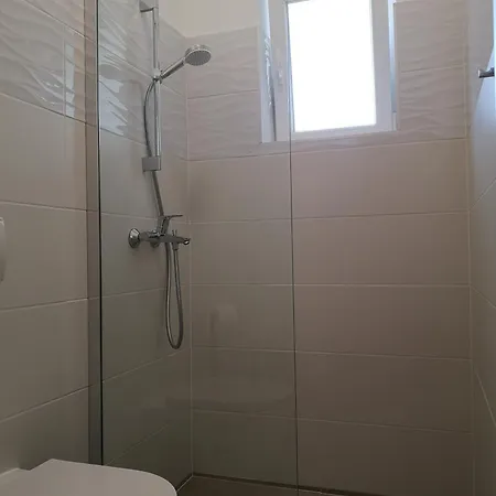 Frgacic Apartamento *